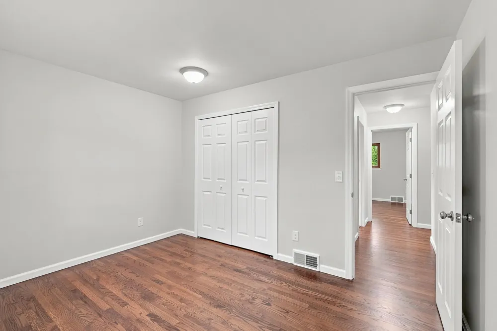 1810 Briarwood Drive Madison Heights City, MI 48071