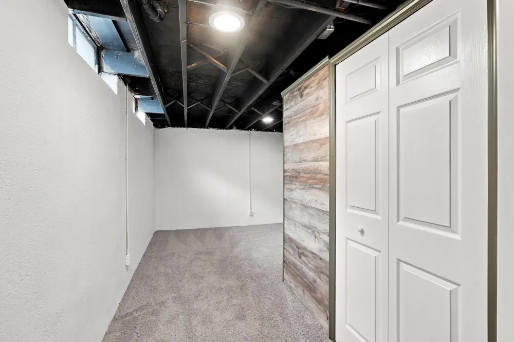 1810 Briarwood Drive Madison Heights City, MI 48071