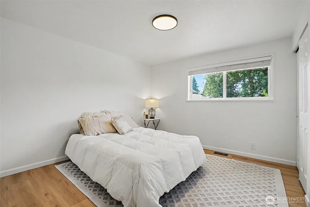 505 Riverview Drive Auburn, WA 98002