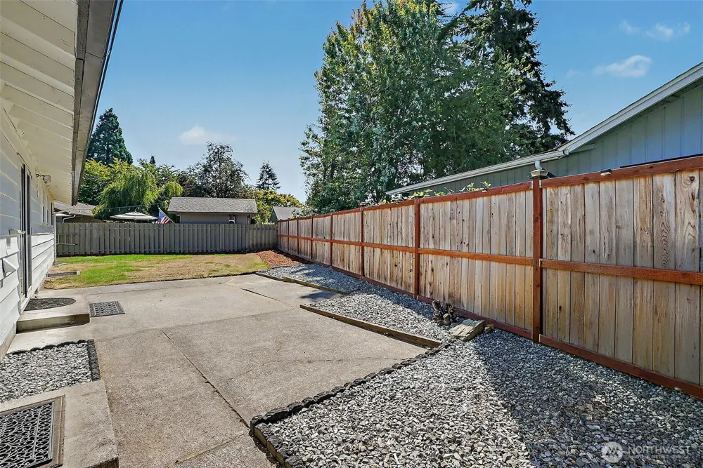 505 Riverview Drive Auburn, WA 98002