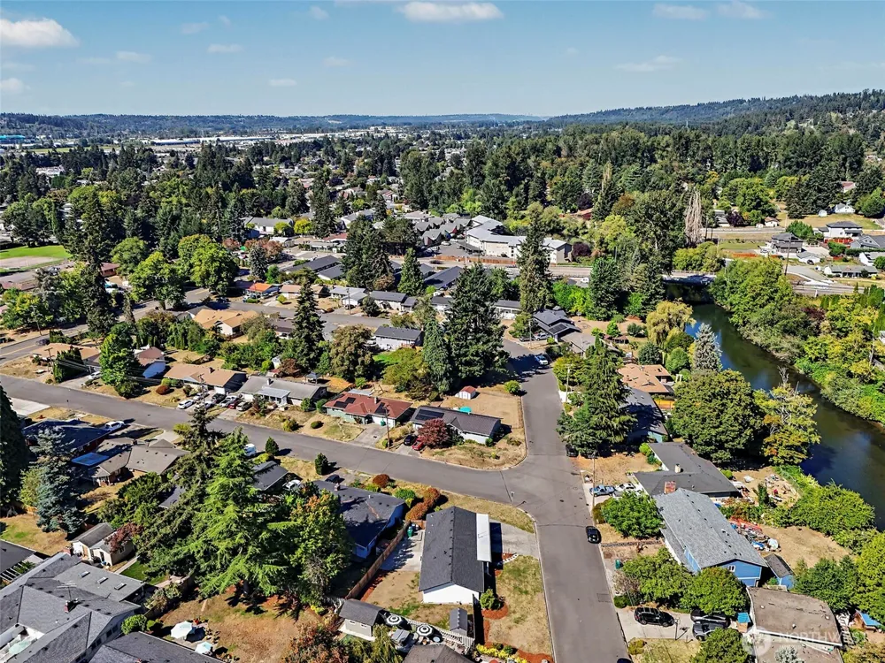 505 Riverview Drive Auburn, WA 98002