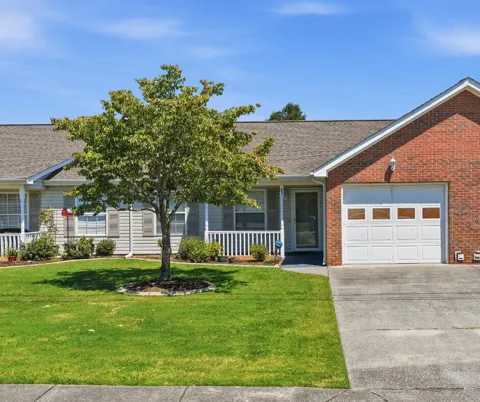 83 Flagstone Drive