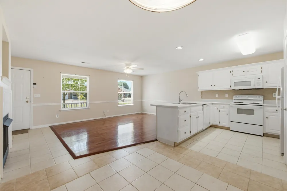 83 Flagstone Drive Rossville, GA 30741