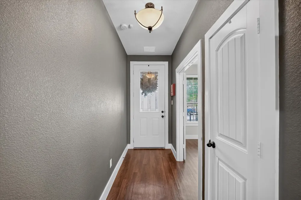 39 S Highland Drive Sanger, TX 76266