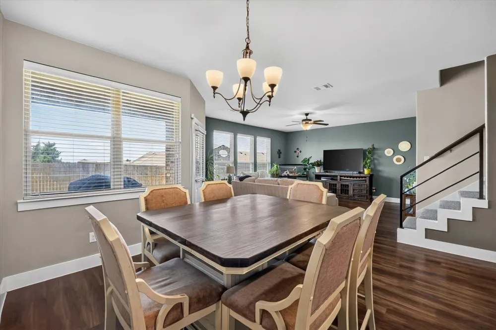 39 S Highland Drive Sanger, TX 76266