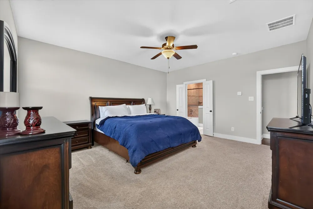 39 S Highland Drive Sanger, TX 76266