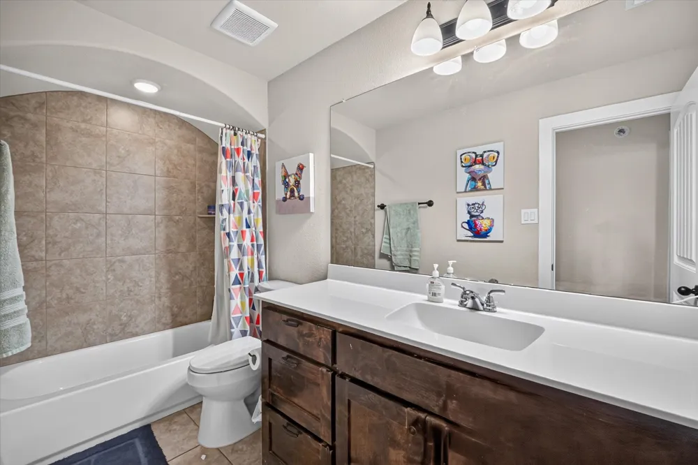 39 S Highland Drive Sanger, TX 76266