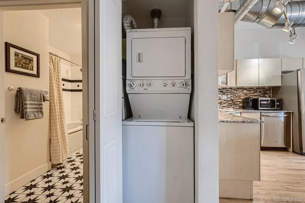 1499 Blake Street #2J Denver, CO 80202