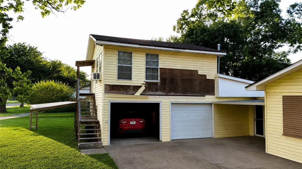 4406 Fm-646 Santa Fe, TX 77510