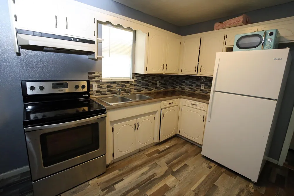 4406 Fm-646 Santa Fe, TX 77510