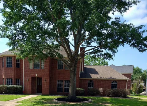 7211 Hearthstone Green Drive