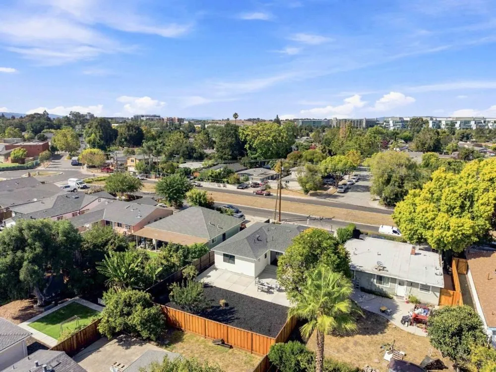 224 Ivy Drive Menlo Park, CA 94025