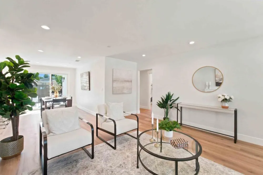 224 Ivy Drive Menlo Park, CA 94025