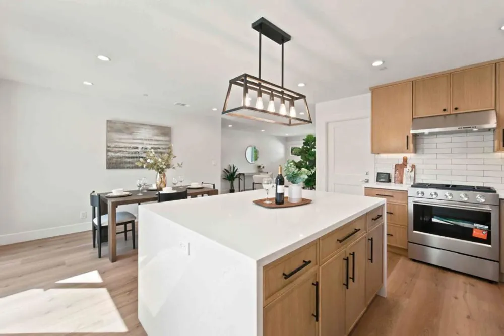 224 Ivy Drive Menlo Park, CA 94025