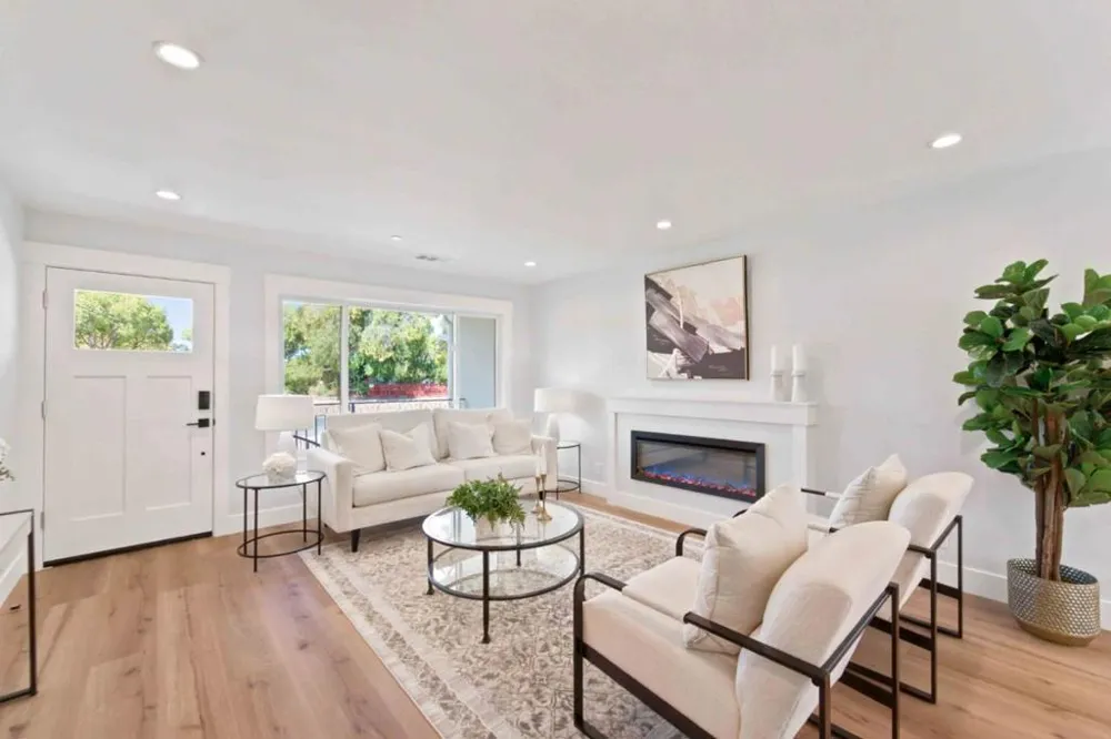 224 Ivy Drive Menlo Park, CA 94025