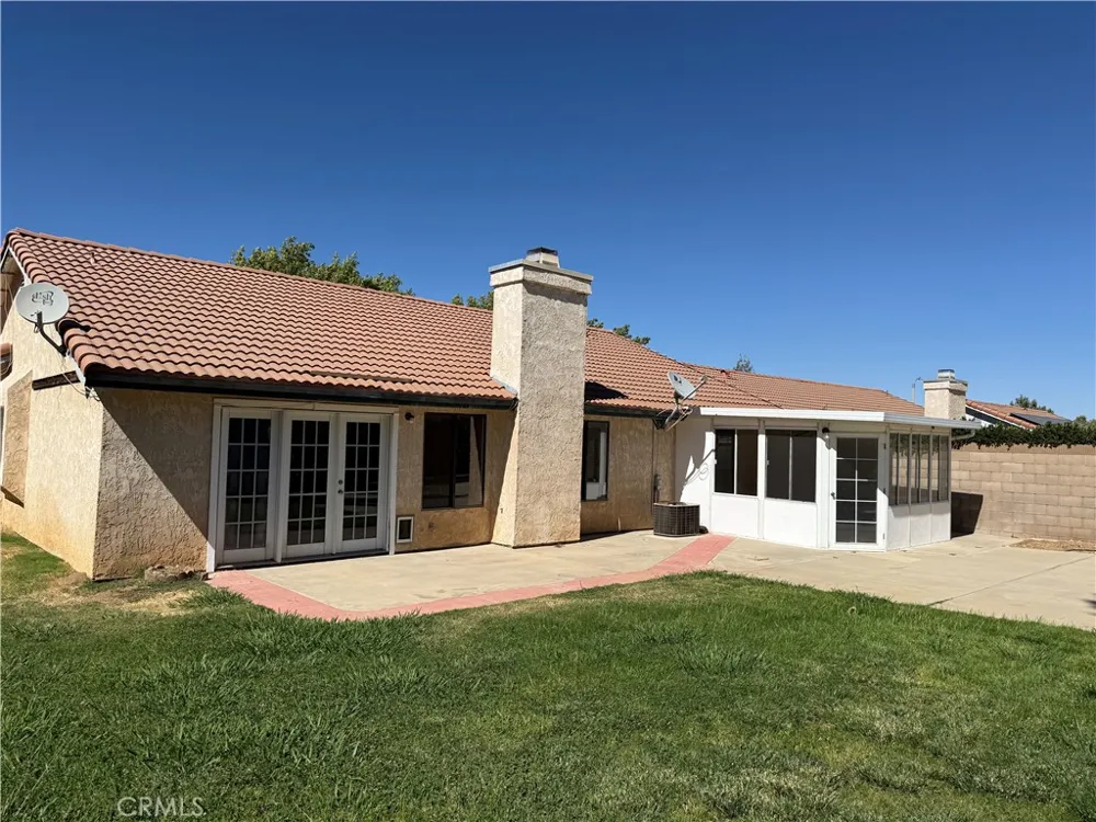4520 Paseo Hermoso Palmdale, CA 93551