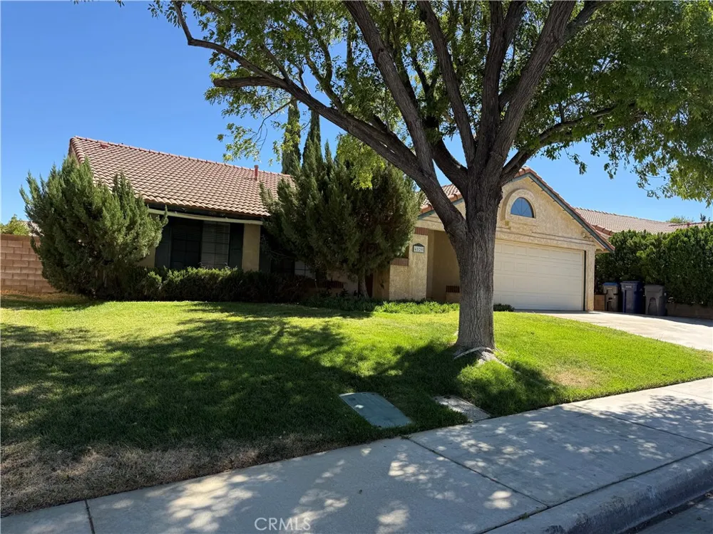 4520 Paseo Hermoso Palmdale, CA 93551