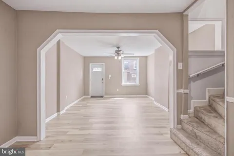 205 W HIGH STREET