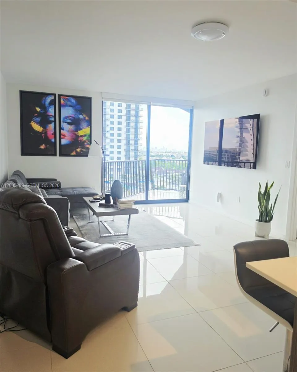 5252 NW 85th Ave #809 Doral, FL 33166
