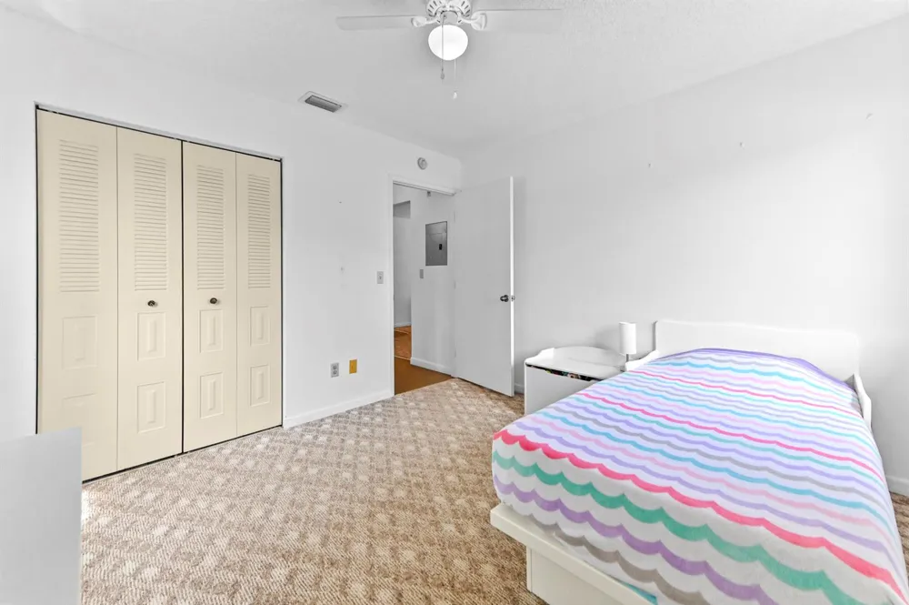 4717 Lucerne Lakes Boulevard E #201 Lake Worth, FL 33467