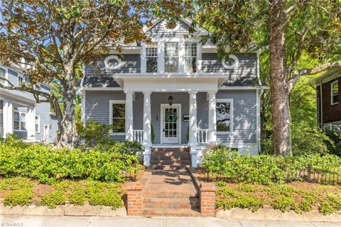 708 Magnolia Street