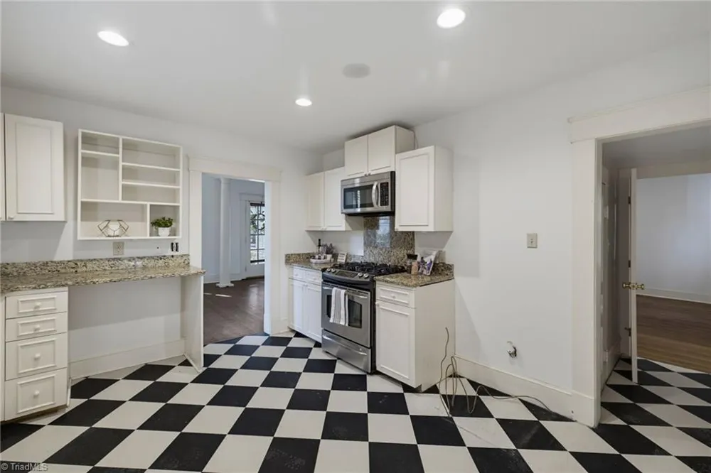 708 Magnolia Street Greensboro, NC 27401