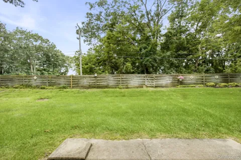 3948 Butternut Court