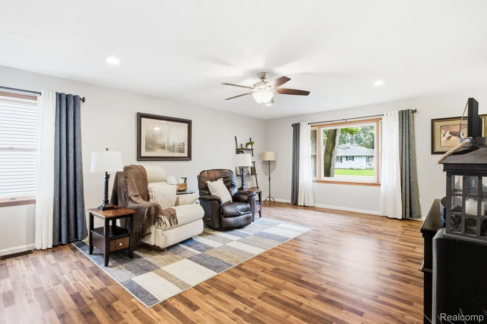 3948 Butternut Court Port Huron City, MI 48060