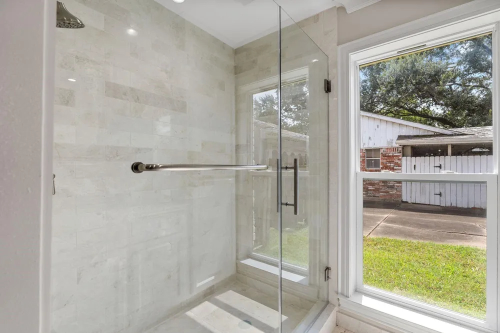 506 Briar Hill Drive Houston, TX 77042
