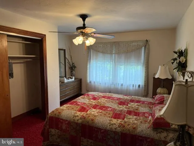 22413 MOUNTAINEER DR Seneca Rocks, WV 26884