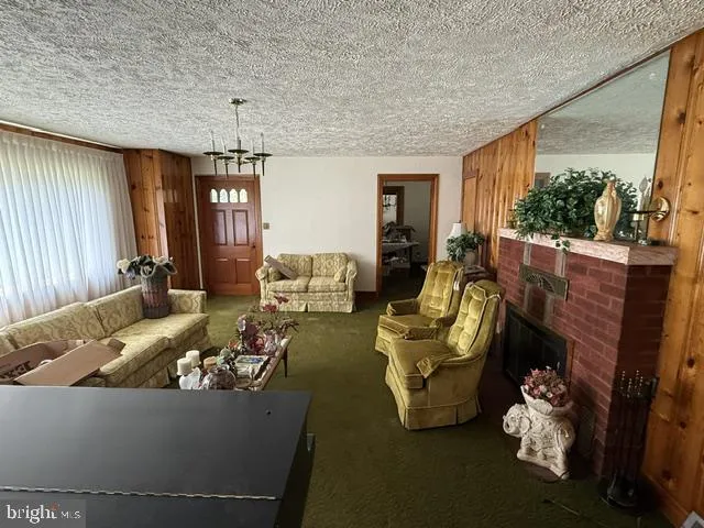 22413 MOUNTAINEER DR Seneca Rocks, WV 26884