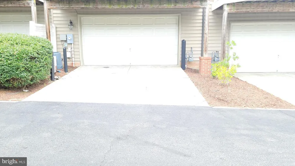 43348 OLD RYAN ROAD Ashburn, VA 20148