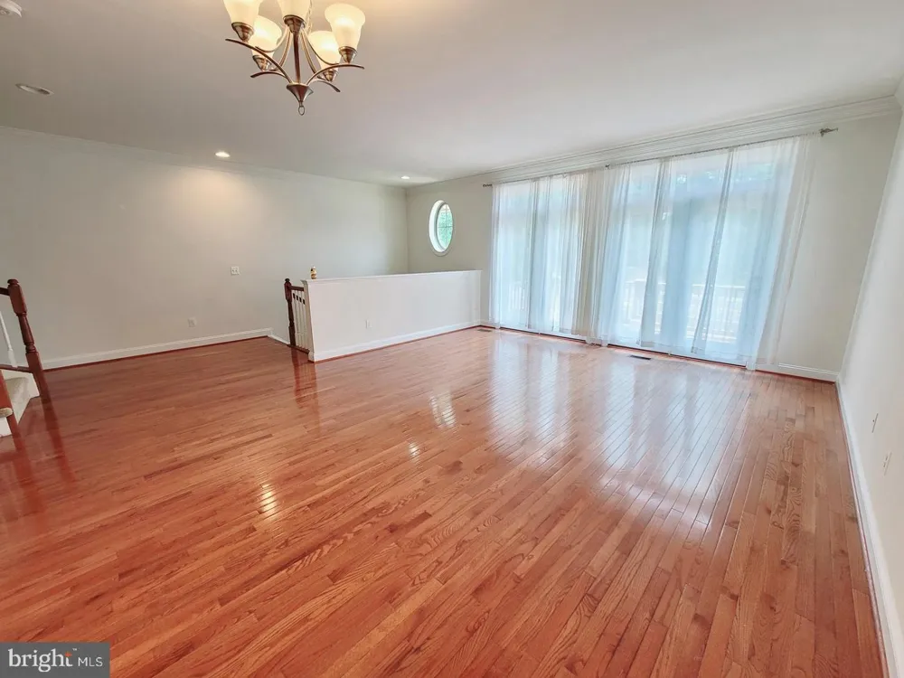43348 OLD RYAN ROAD Ashburn, VA 20148