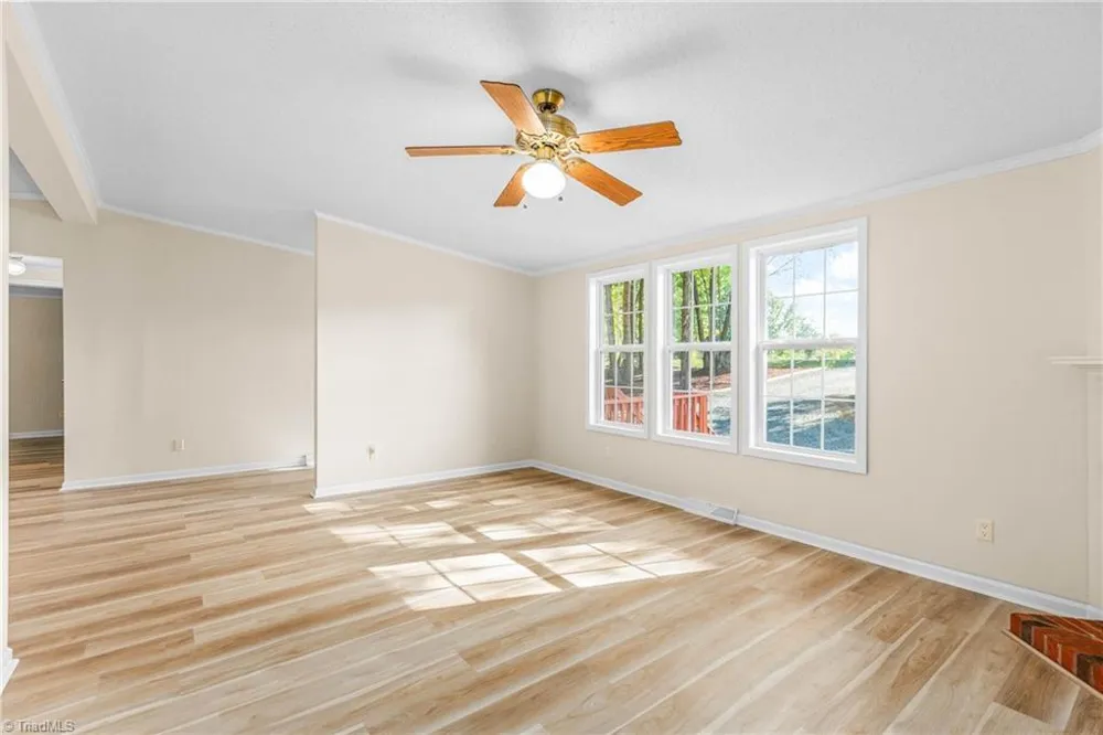 8140 Baux Mountain Road Germanton, NC 27019