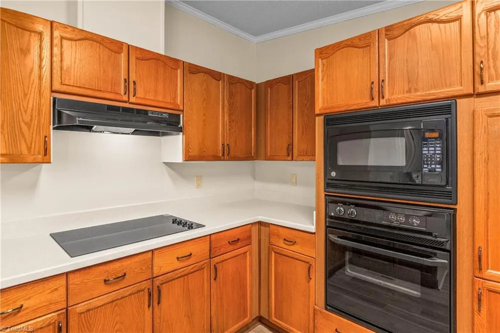 8140 Baux Mountain Road Germanton, NC 27019