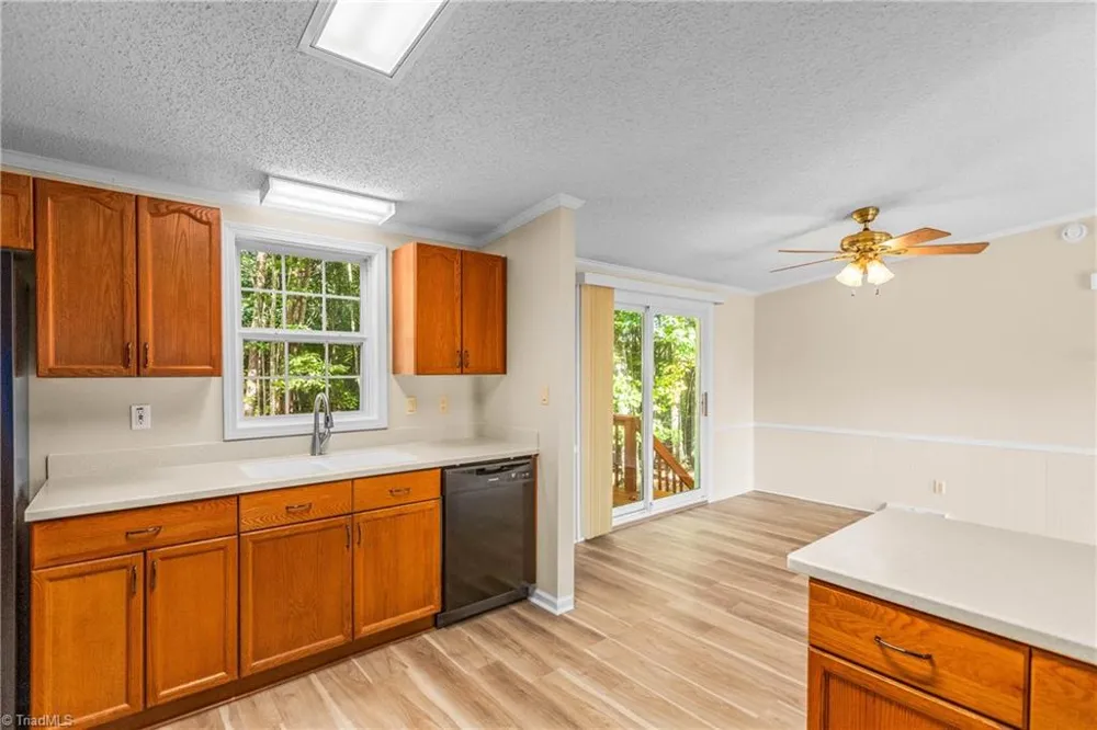 8140 Baux Mountain Road Germanton, NC 27019