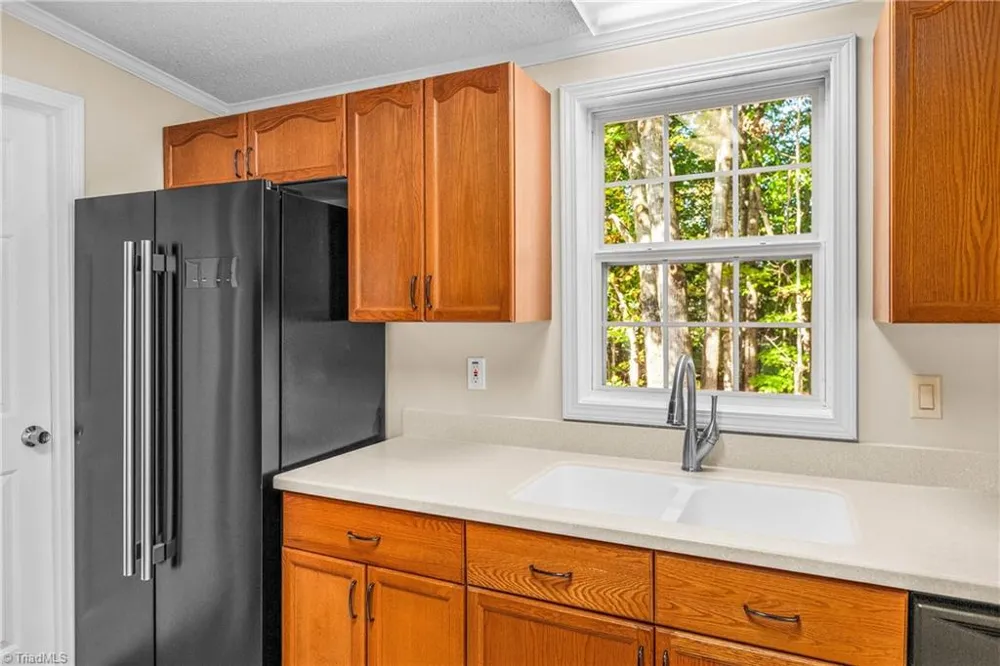 8140 Baux Mountain Road Germanton, NC 27019