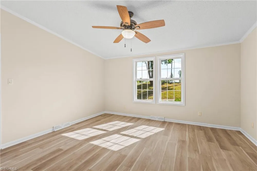 8140 Baux Mountain Road Germanton, NC 27019