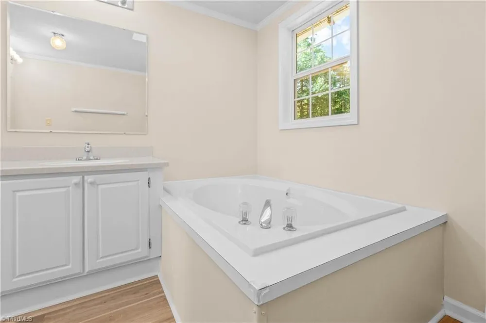 8140 Baux Mountain Road Germanton, NC 27019