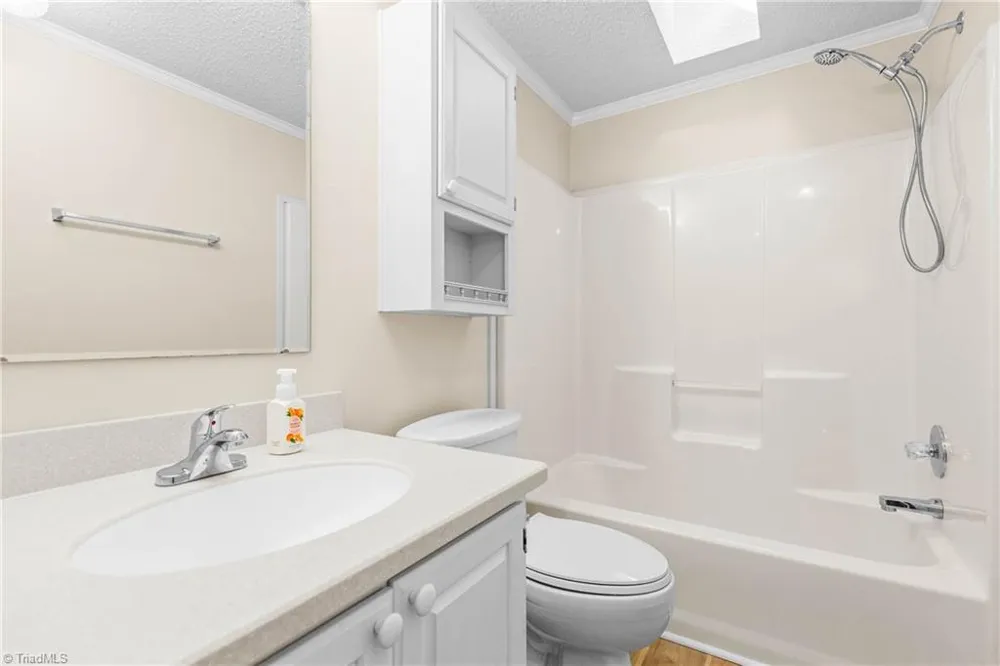 8140 Baux Mountain Road Germanton, NC 27019