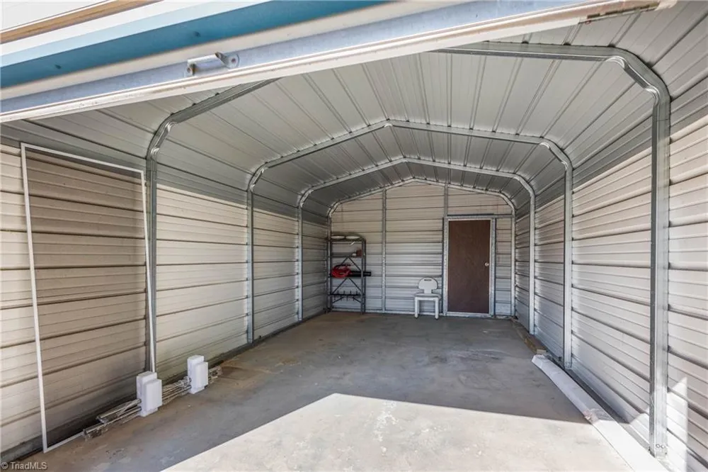 8140 Baux Mountain Road Germanton, NC 27019