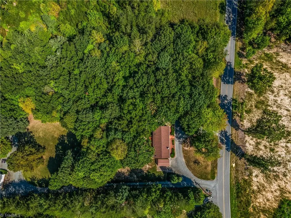 8140 Baux Mountain Road Germanton, NC 27019
