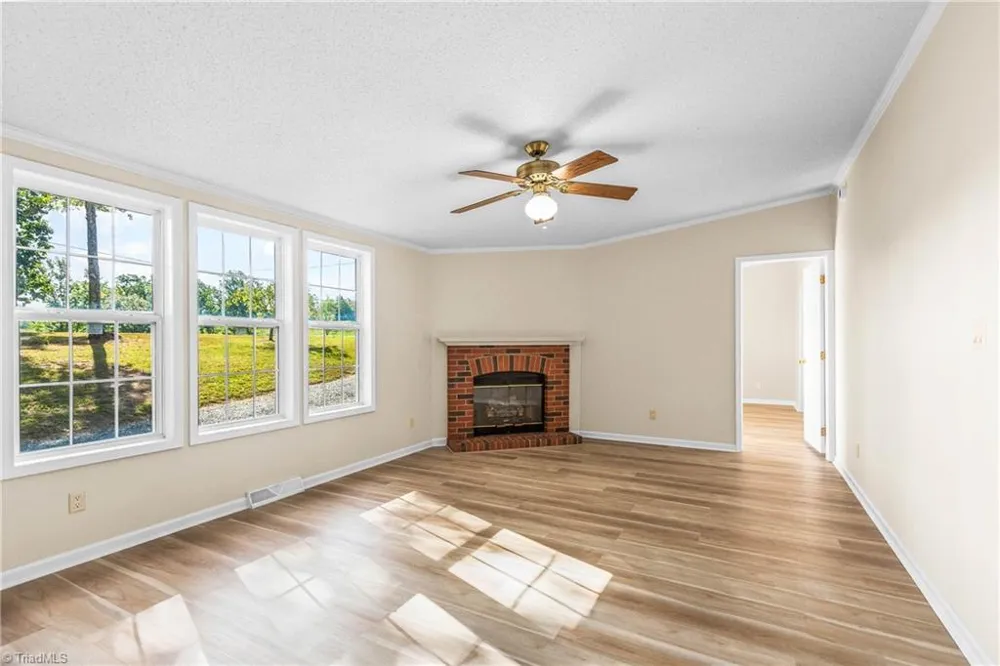 8140 Baux Mountain Road Germanton, NC 27019