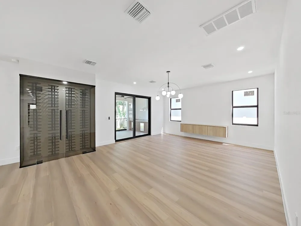 1505 W GRACE STREET Tampa, FL 33607
