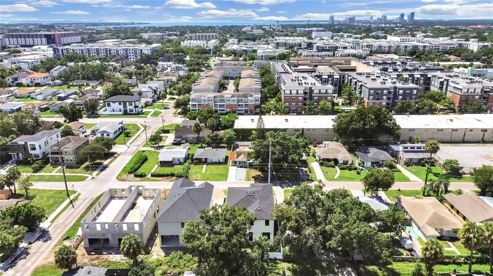 1505 W GRACE STREET Tampa, FL 33607