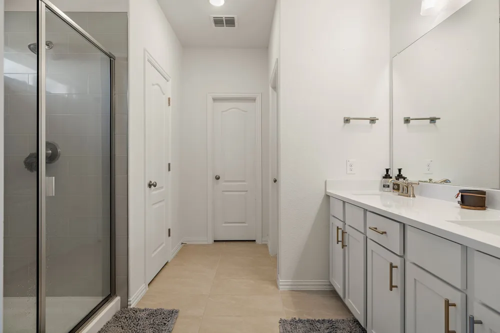 100 Windgate Drive Hutto, TX 78634