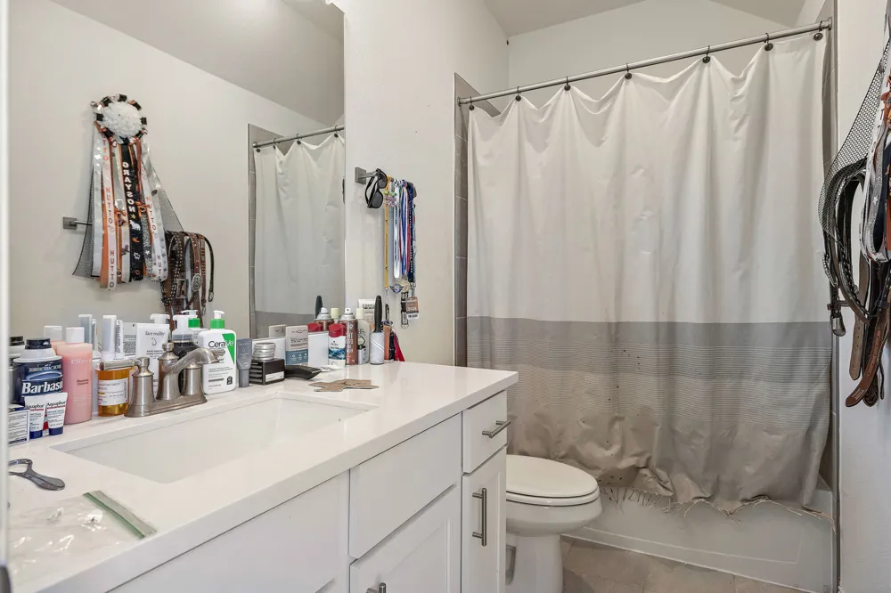 100 Windgate Drive Hutto, TX 78634