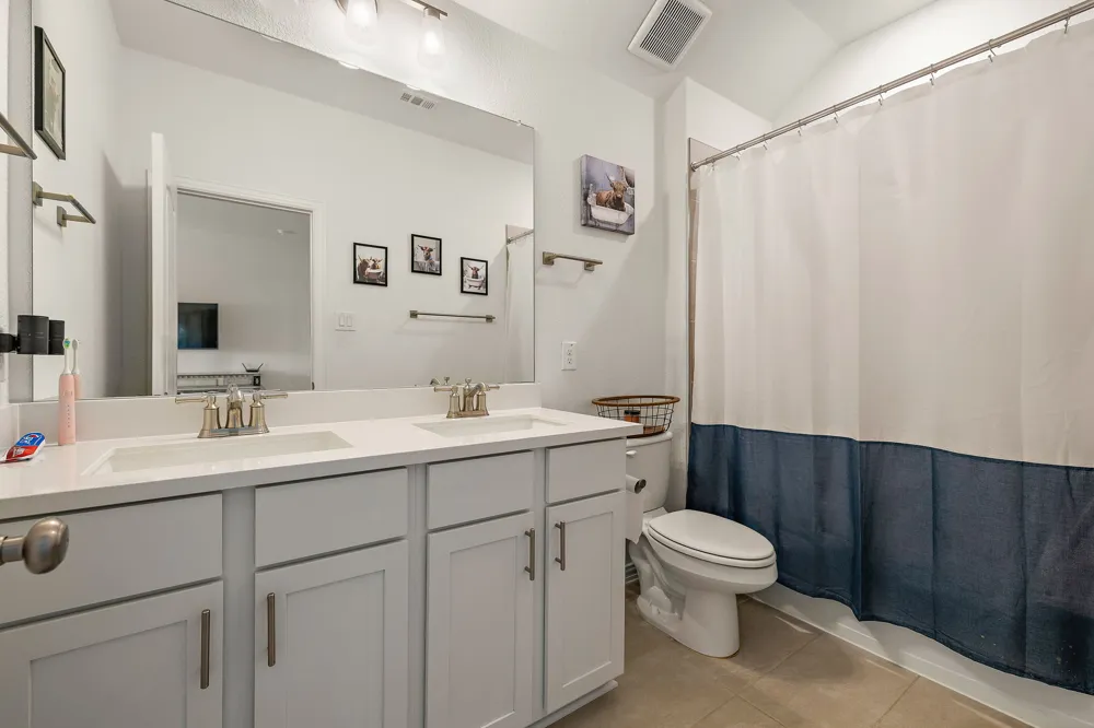 100 Windgate Drive Hutto, TX 78634