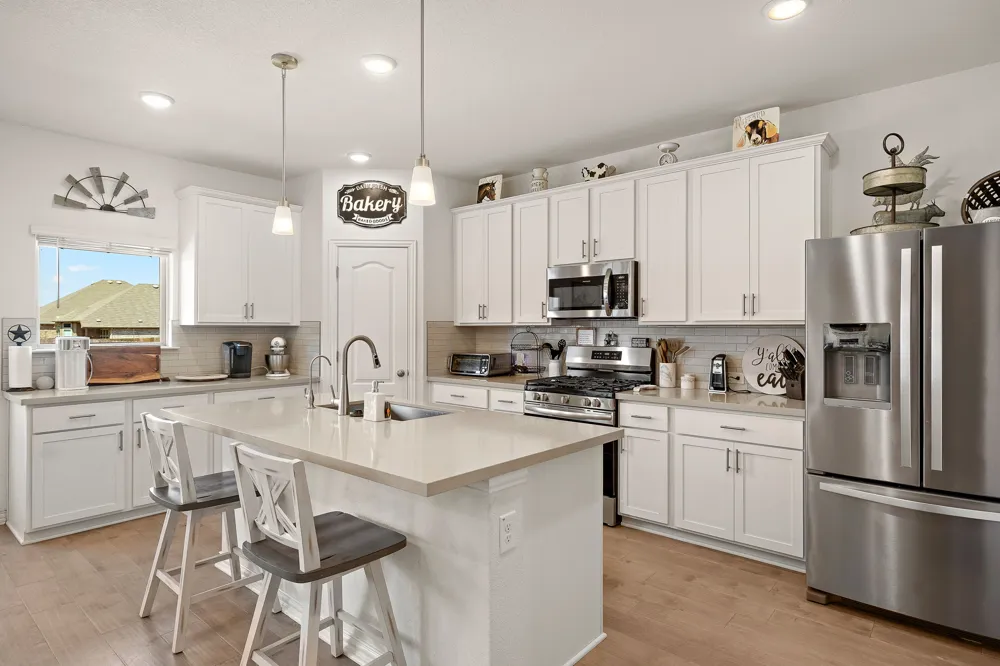100 Windgate Drive Hutto, TX 78634
