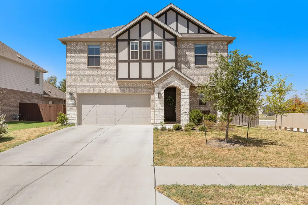 100 Windgate Drive Hutto, TX 78634